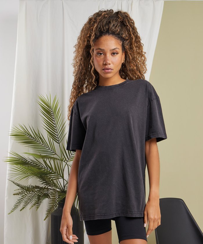 Womens oversized acid wash tee - Image 2