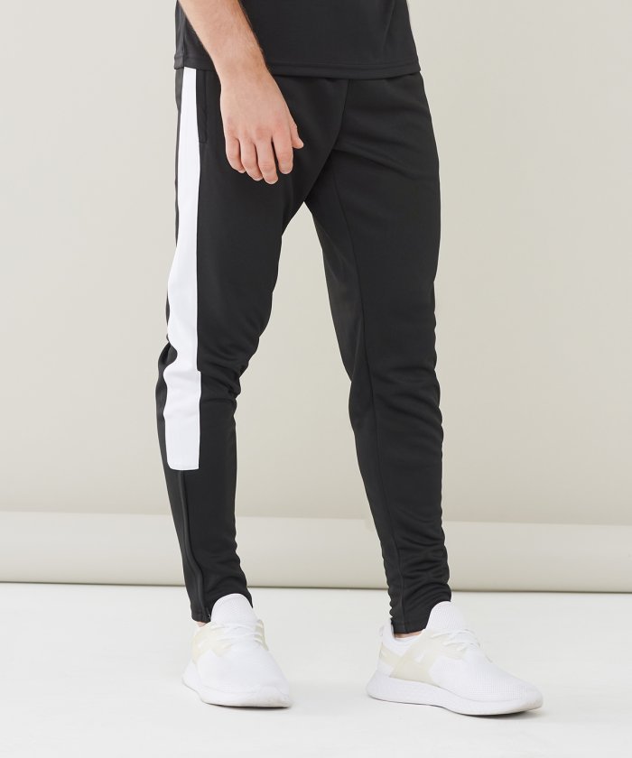 Knitted tracksuit pants - Image 2