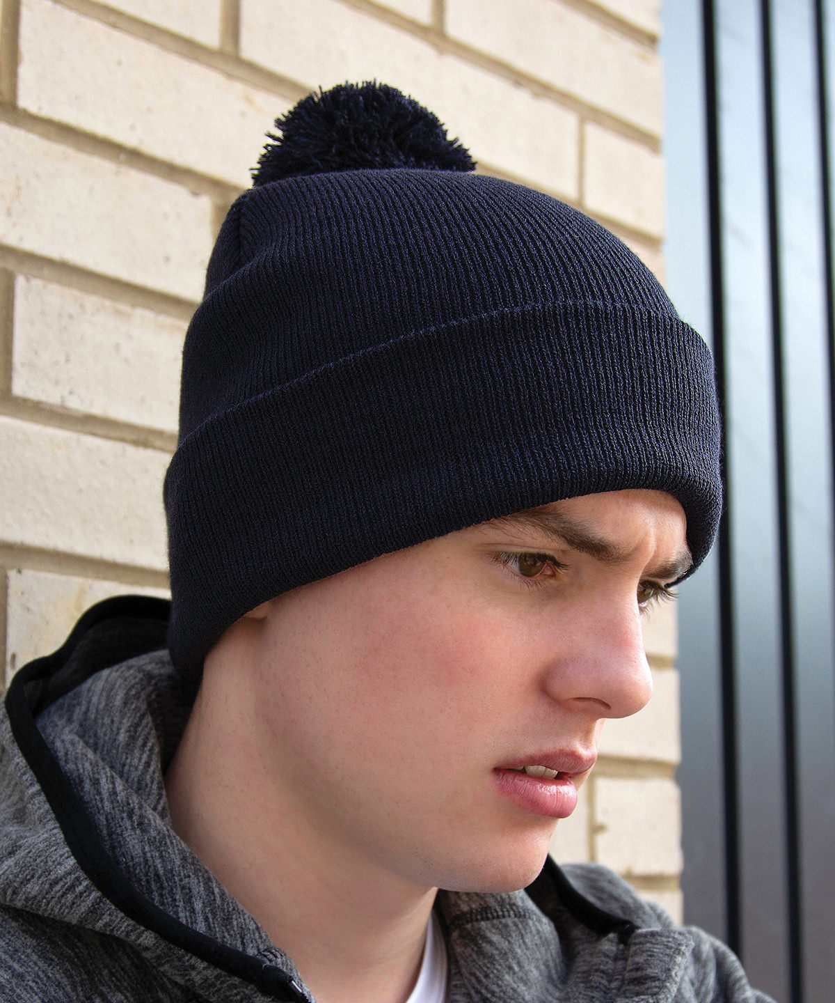 Pom pom beanie - Image 2