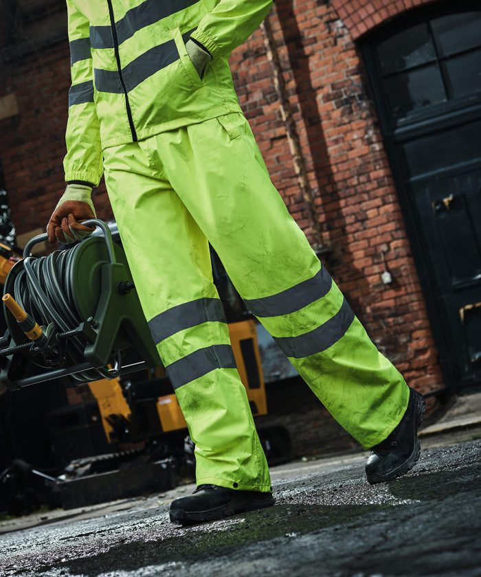 Hi-vis pro pack-away trousers - Image 2